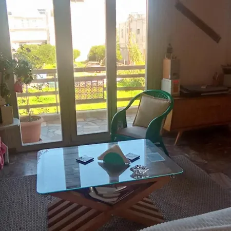 Spacious Sunny House In Chania